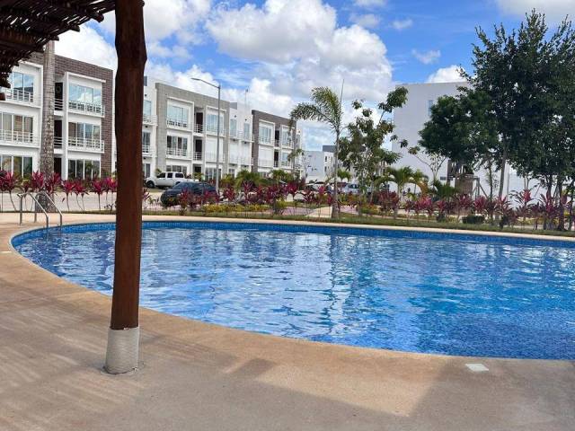 Renta en SM 211 - Cancún